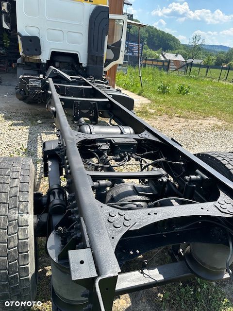 Volvo FL - 8