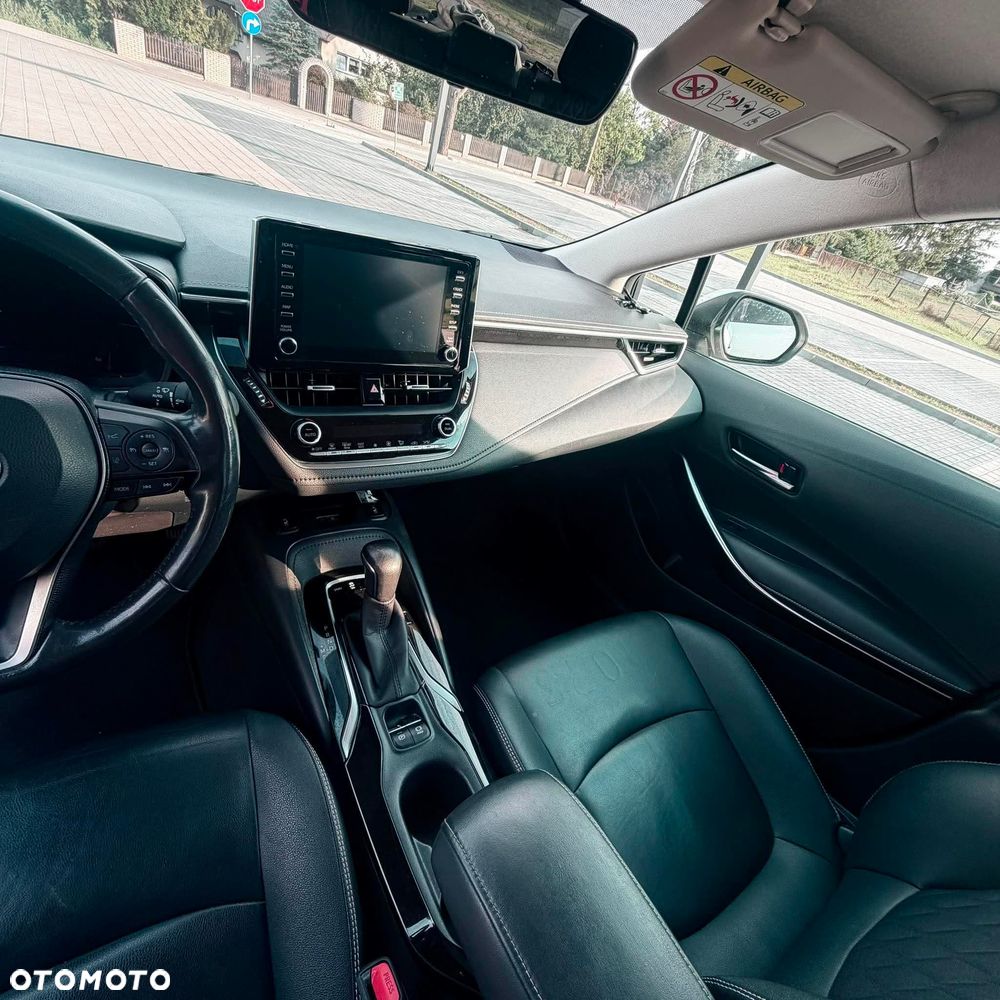 Toyota Corolla 1.6 Executive MS - 15