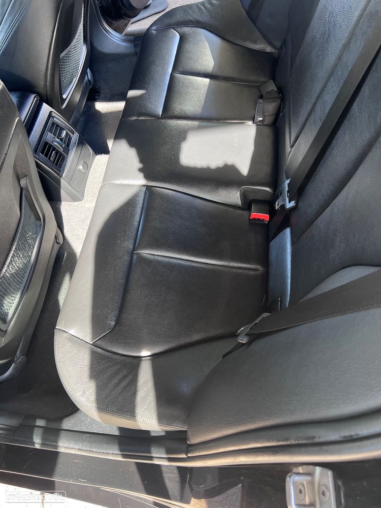 BMW 118 i Line Sport - 4