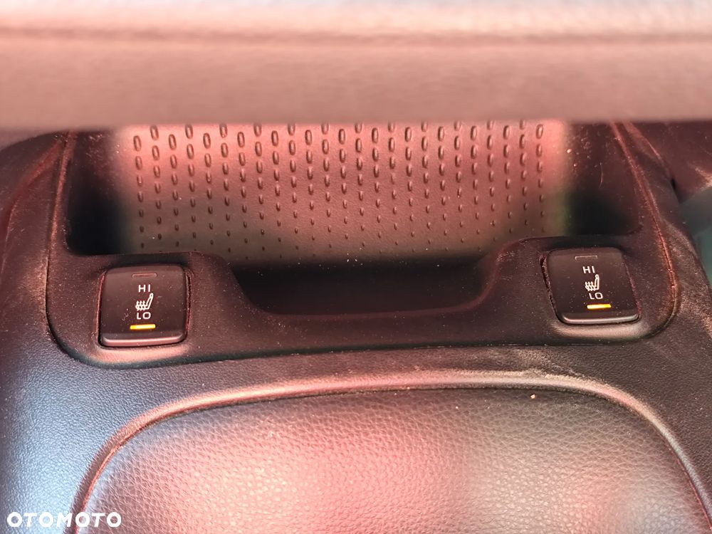 Toyota Corolla 1.8 Hybrid Comfort - 9