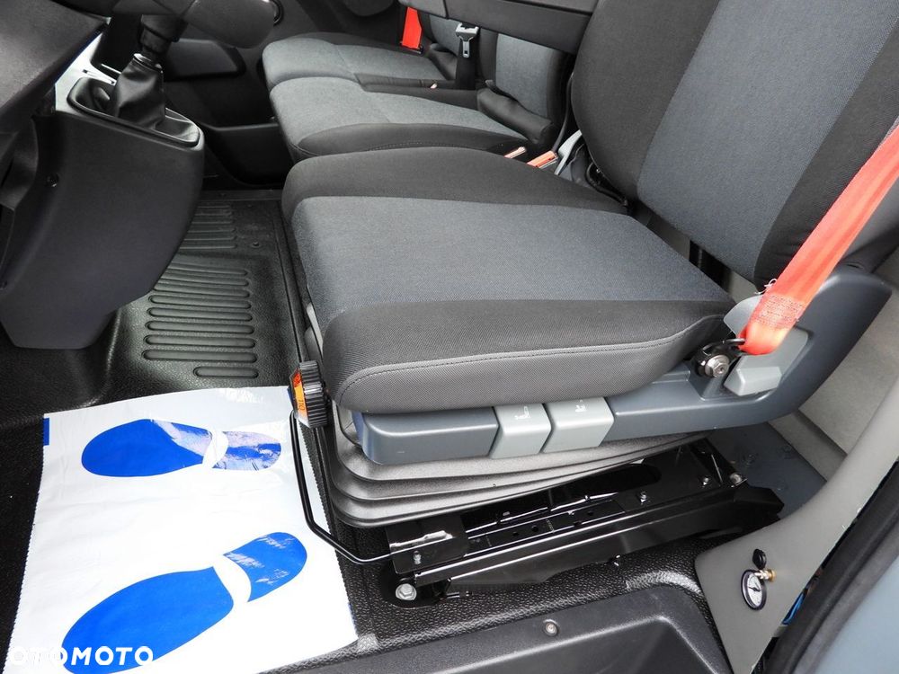 Renault MASTER PLANDEKA 10 PALET WEBASTO TEMPOMAT LEDY PNEUMATYKA KLIMATYZACJA  165KM - 29