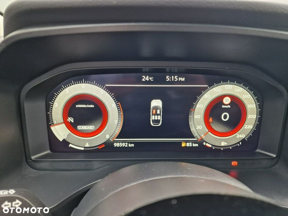 Nissan Qashqai 1.3 DIG-T MHEV Premiere Edition - 34