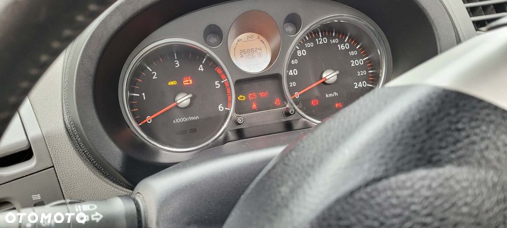Nissan X-Trail - 4
