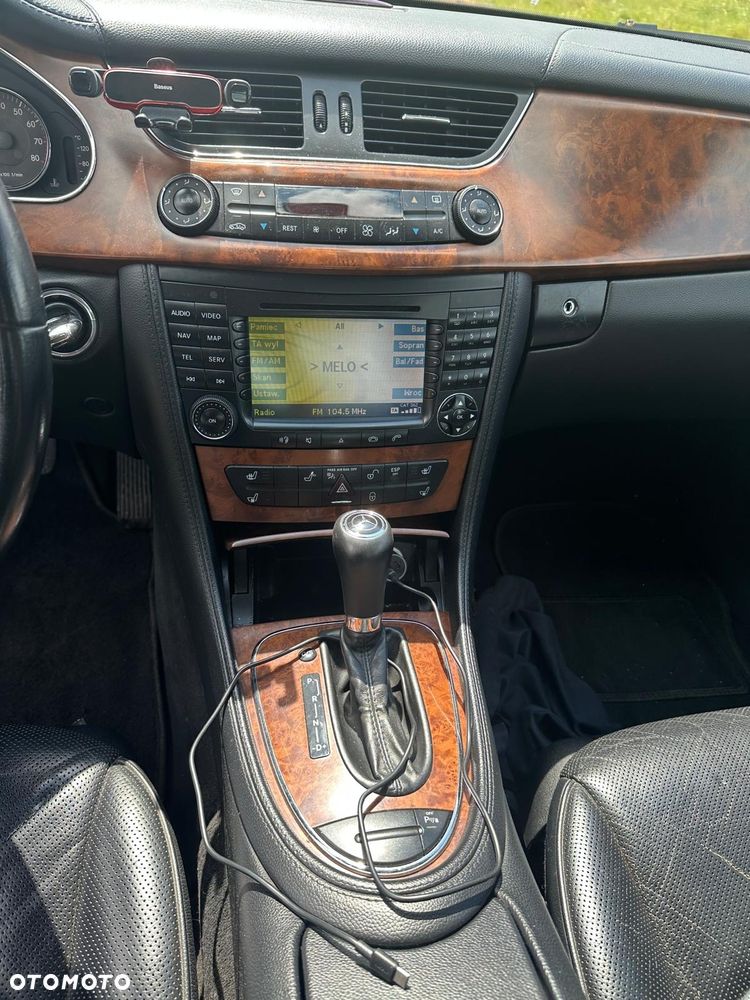 Mercedes-Benz CLS - 4