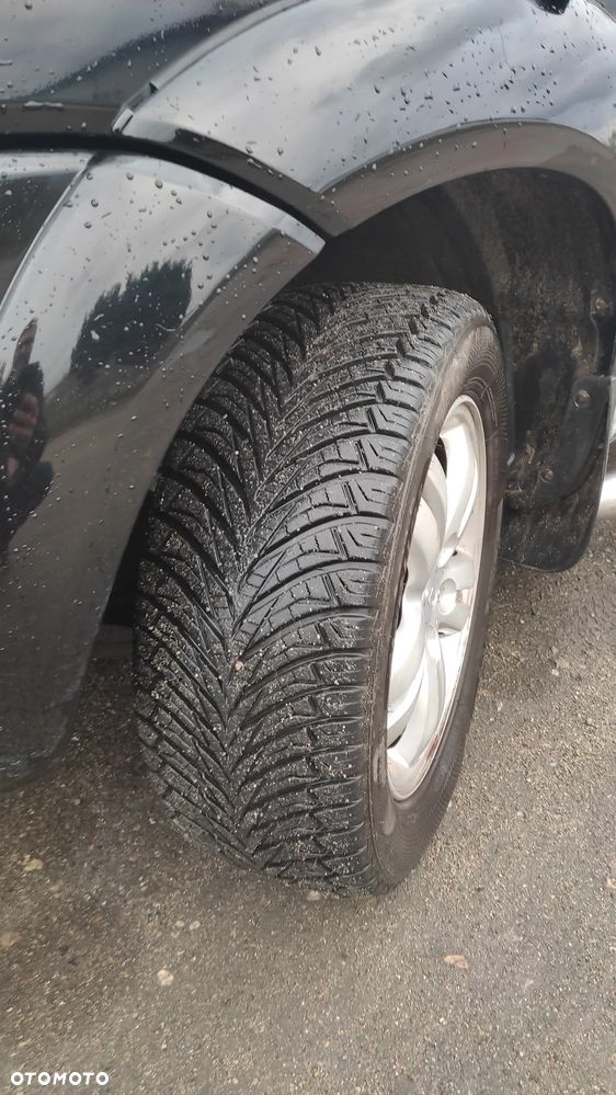 Hyundai Tucson 2.0 Comfort 2WD - 4