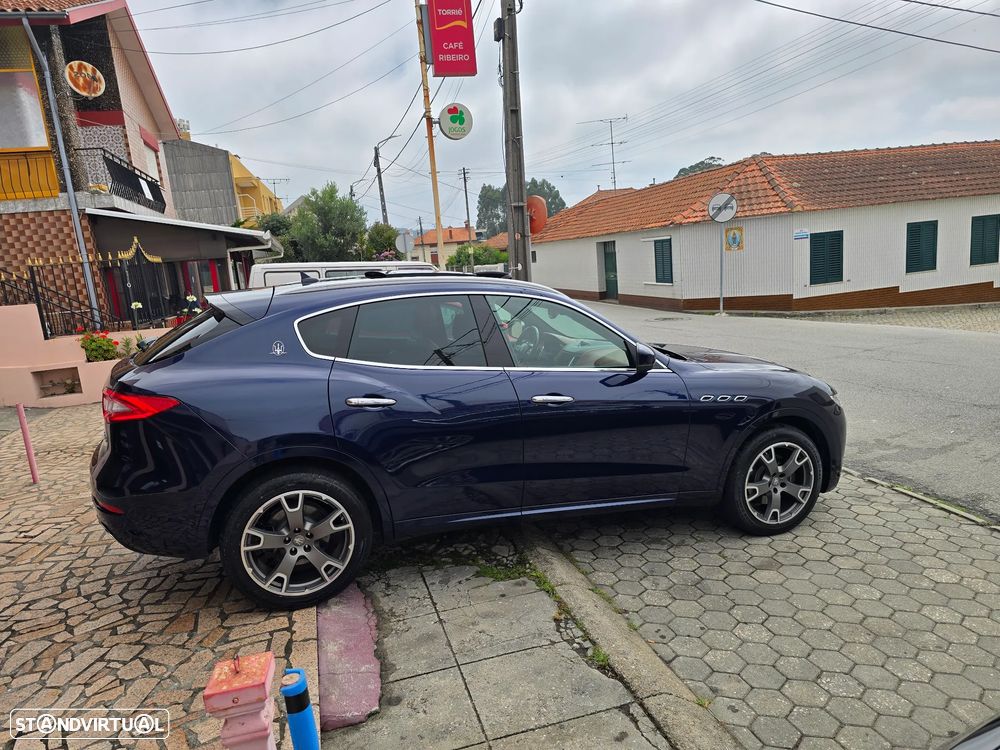 Maserati Levante - 5
