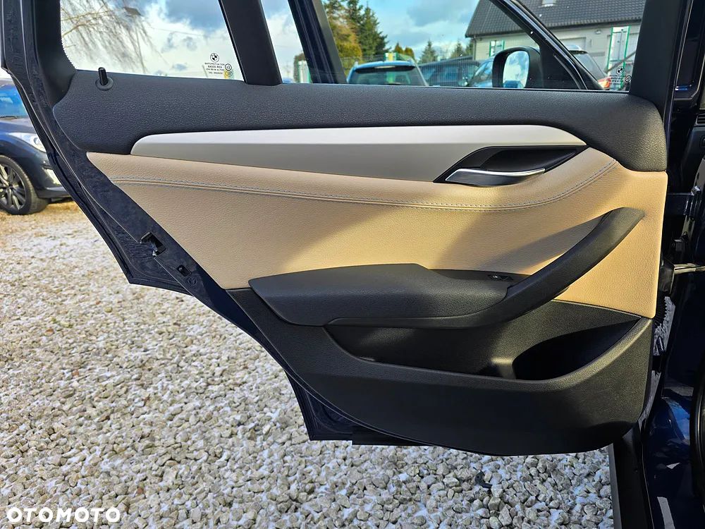 BMW X1 sDrive20i xLine - 17