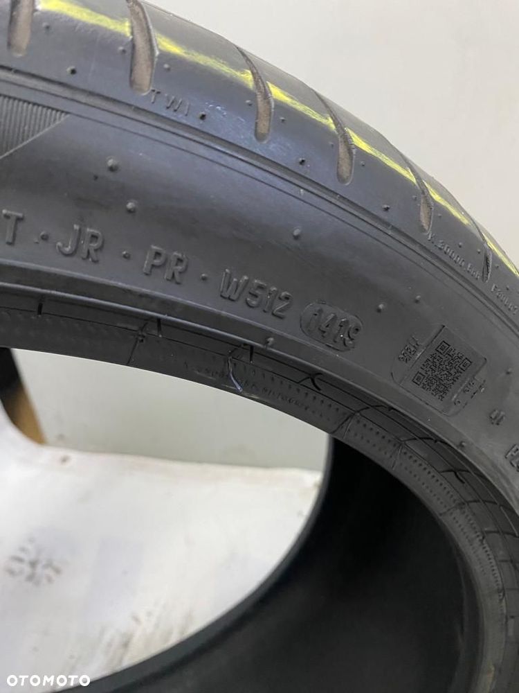 OPONY PIRELLI P ZERO PZ4 275/35/22 315/30/22 107Y - 14