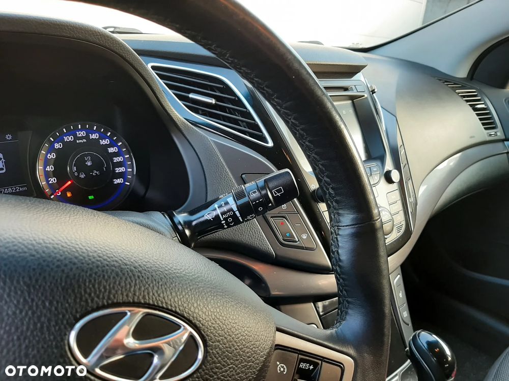 Hyundai i40 Kombi 1.7 CRDi DCT Trend - 38