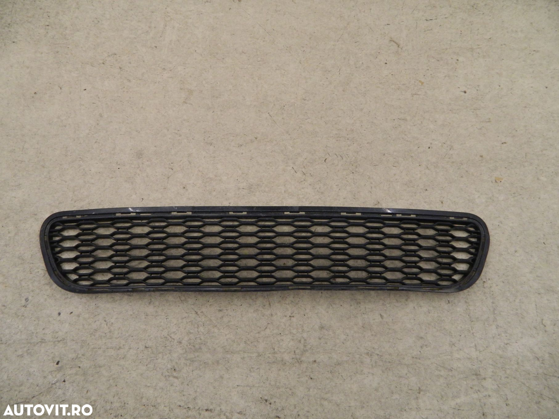 Grila bara fata Kia Ceed GT-Line, 2015, 2016, 2017, 2018, 2019, 86560-A2900 - 2