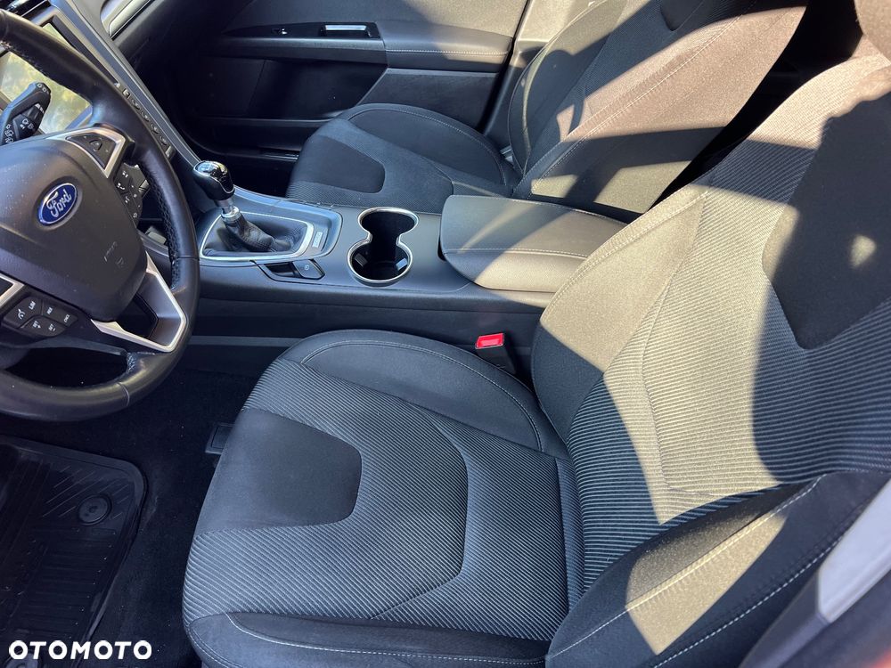 Ford Mondeo 1.5 EcoBoost Titanium - 8
