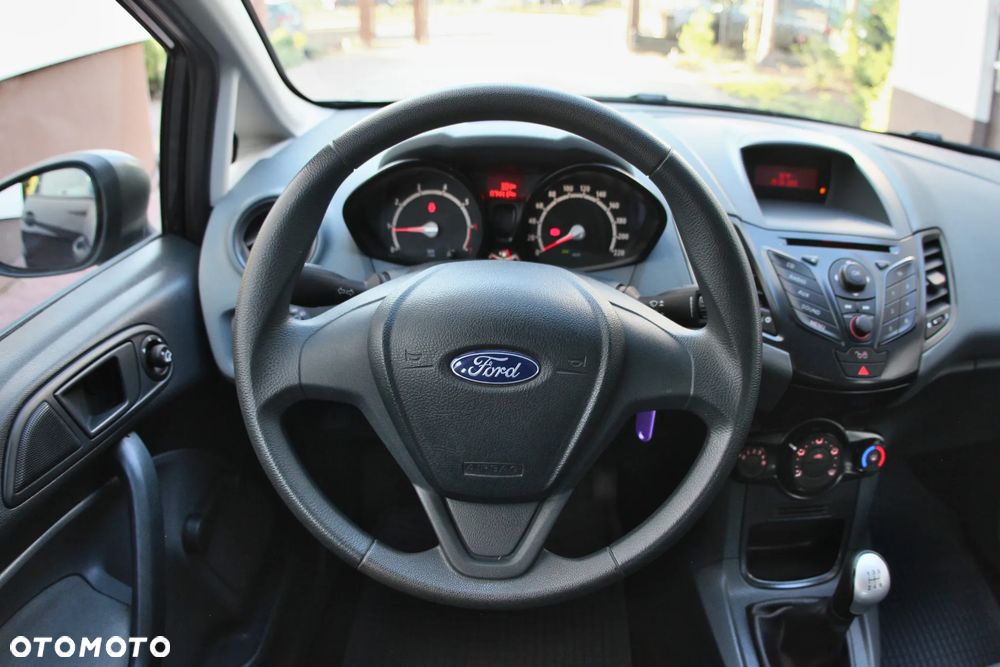 Ford Fiesta - 18
