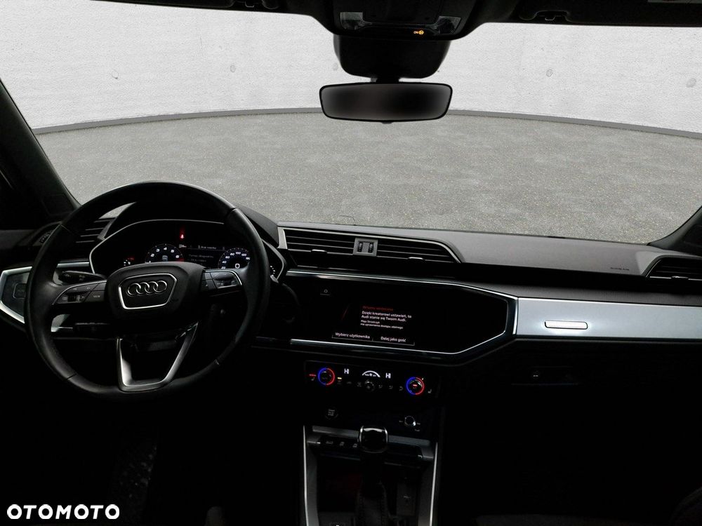 Audi Q3 Sportback - 9