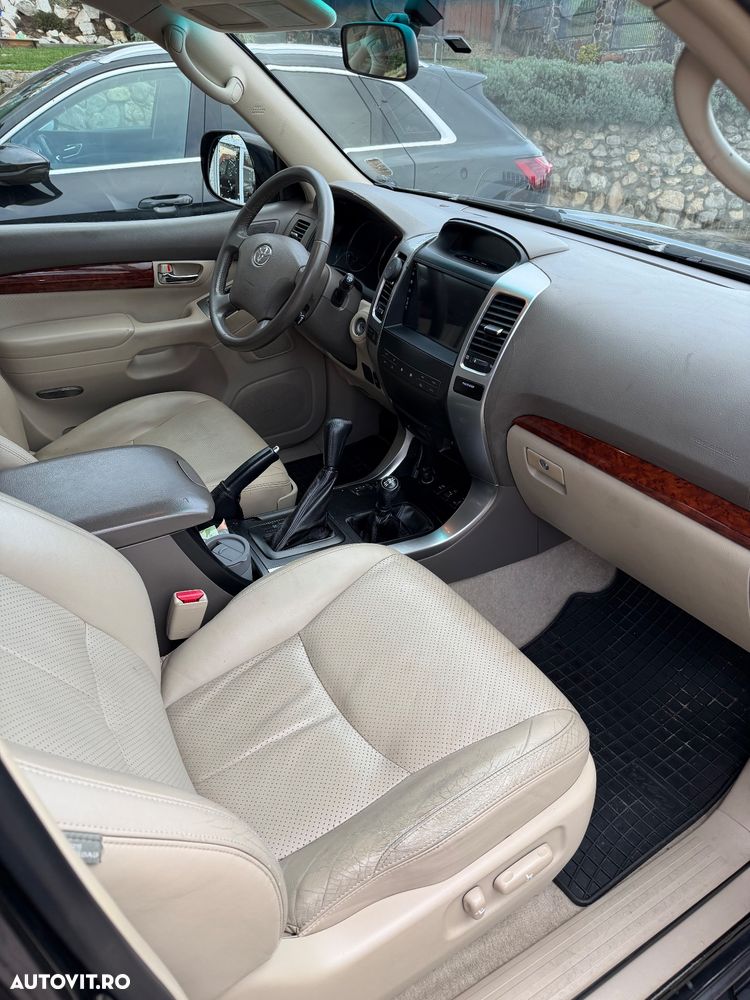 Toyota Land Cruiser 3.0 TD-4D Aut cu TEMS VIP - 11