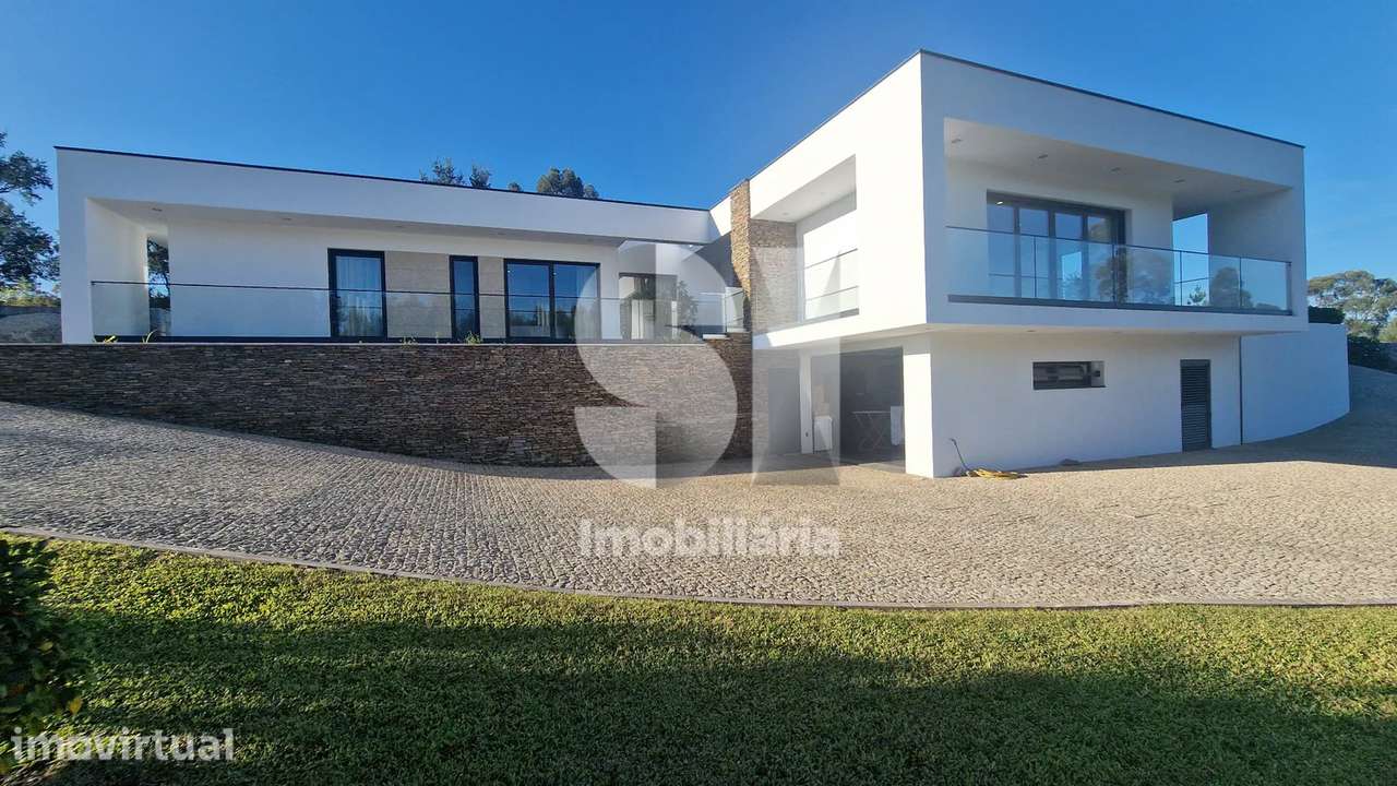 Moradia de Arquitetura contemporânea, Natureza e Privacidade: Baltar - Grande imagem: 2/50