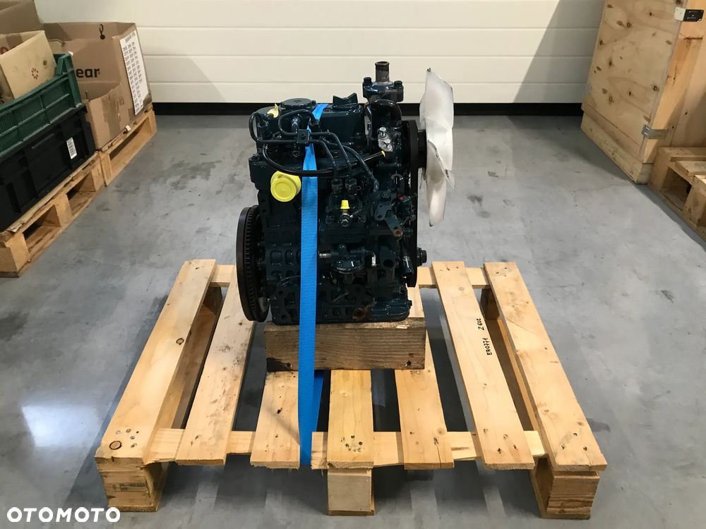 SILNIK KUBOTA Z602 12,5 kW 8942netto - 3