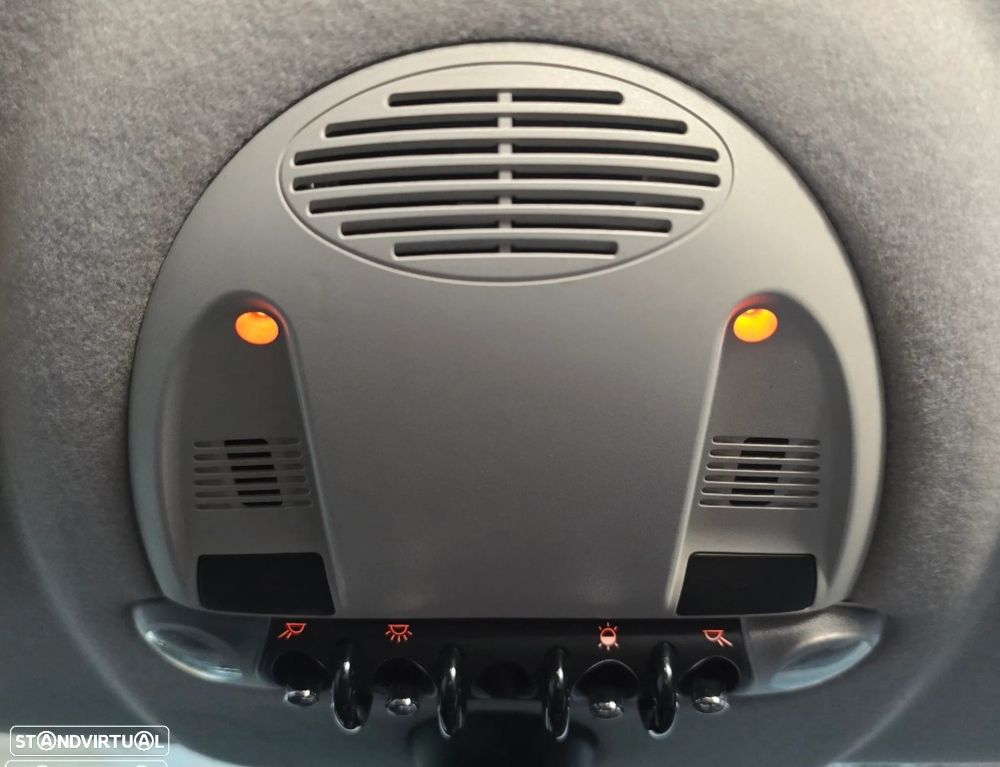MINI 3 Portas Cooper D - 25