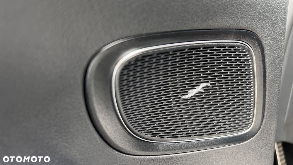 Mercedes-Benz Klasa C 220 d mHEV 4-Matic All-Terrain Avantgarde - 25