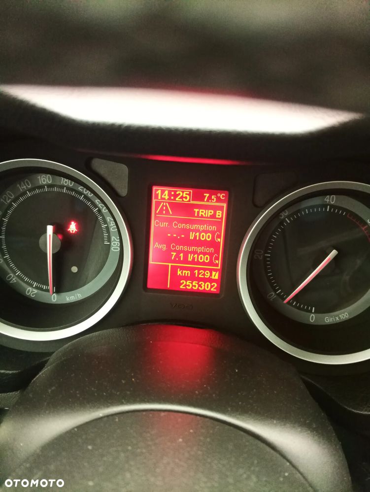 Alfa Romeo Brera 2.4JTDM Sky View - 5