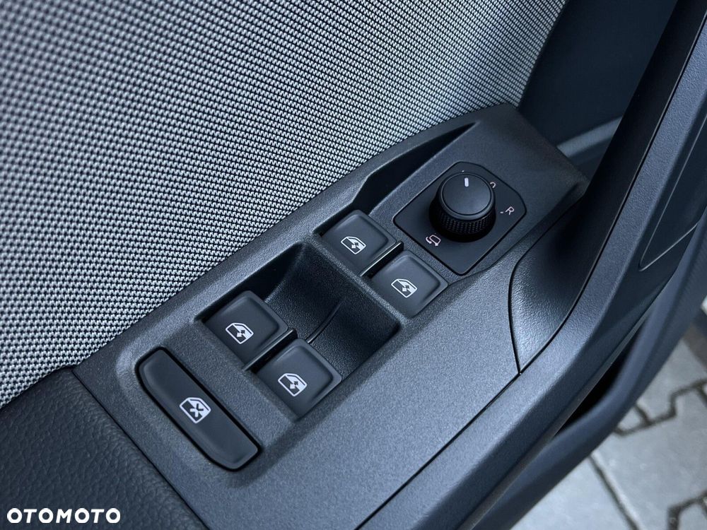 Seat Arona - 18