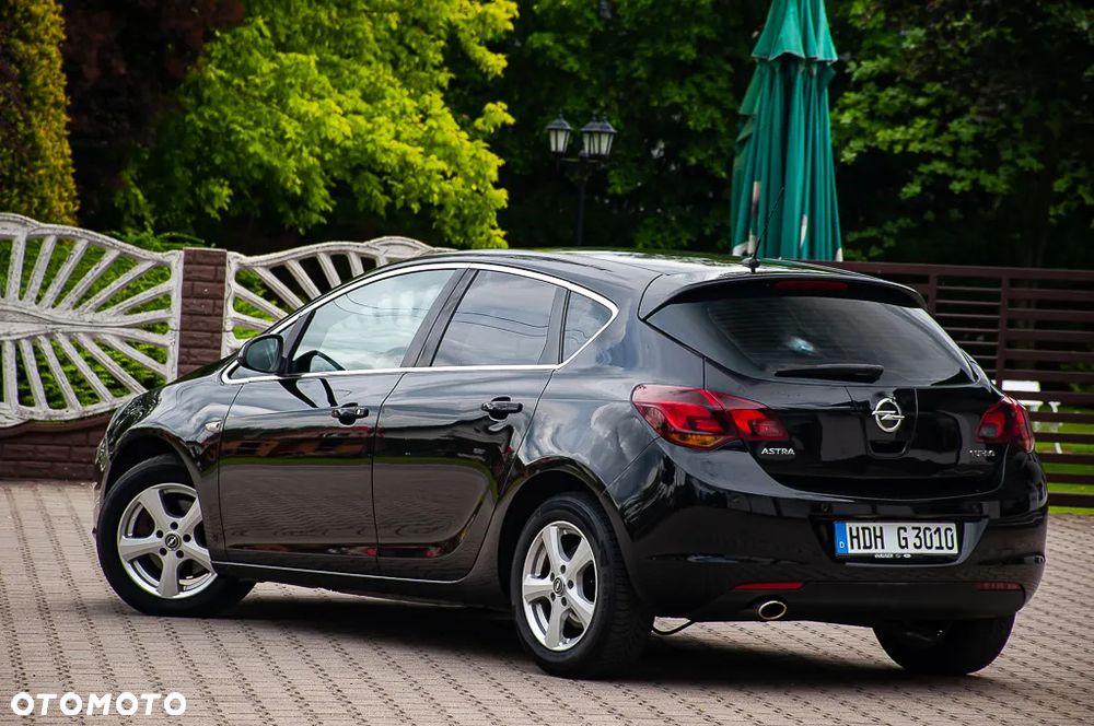 Opel Astra 1.6 Turbo Edition Sport - 14