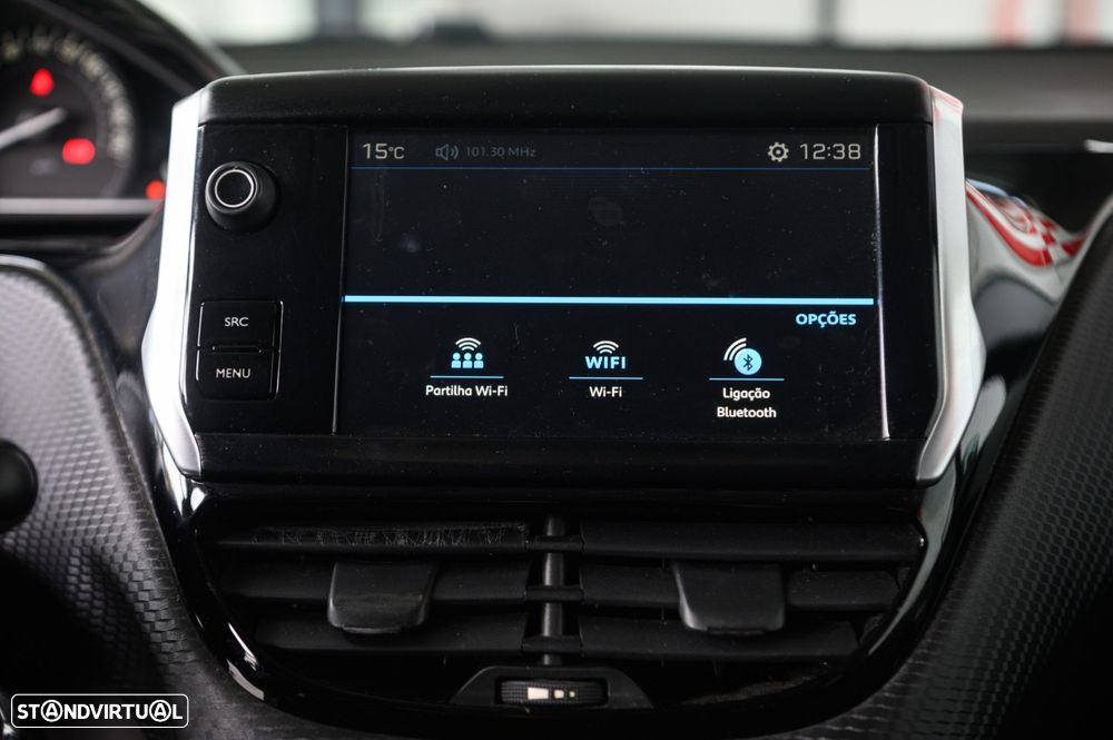 Peugeot 208 1.2 PureTech Style - 46