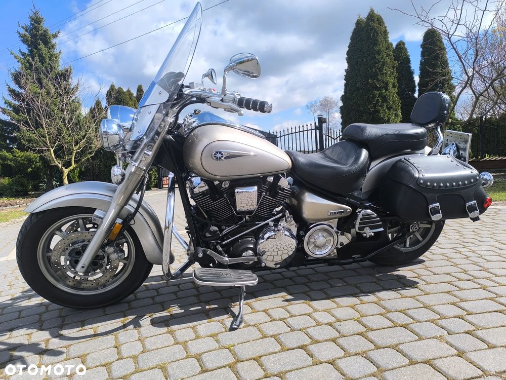 Yamaha Road Star - 7