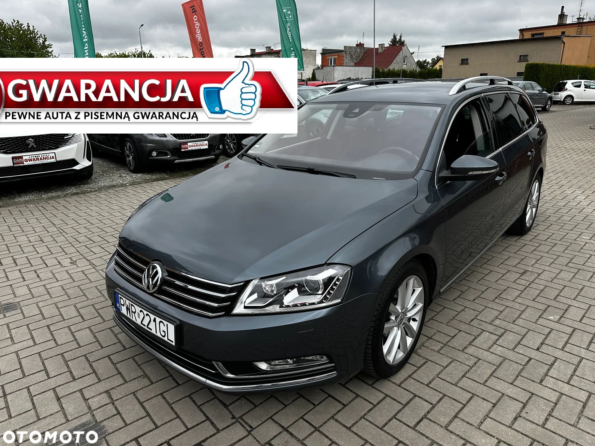 Volkswagen Passat - 1