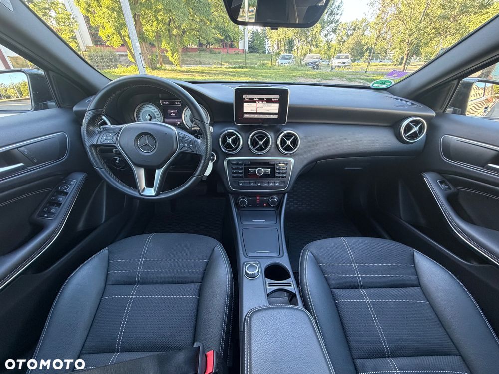 Mercedes-Benz Klasa A 180 7G-DCT Activity Edition - 10