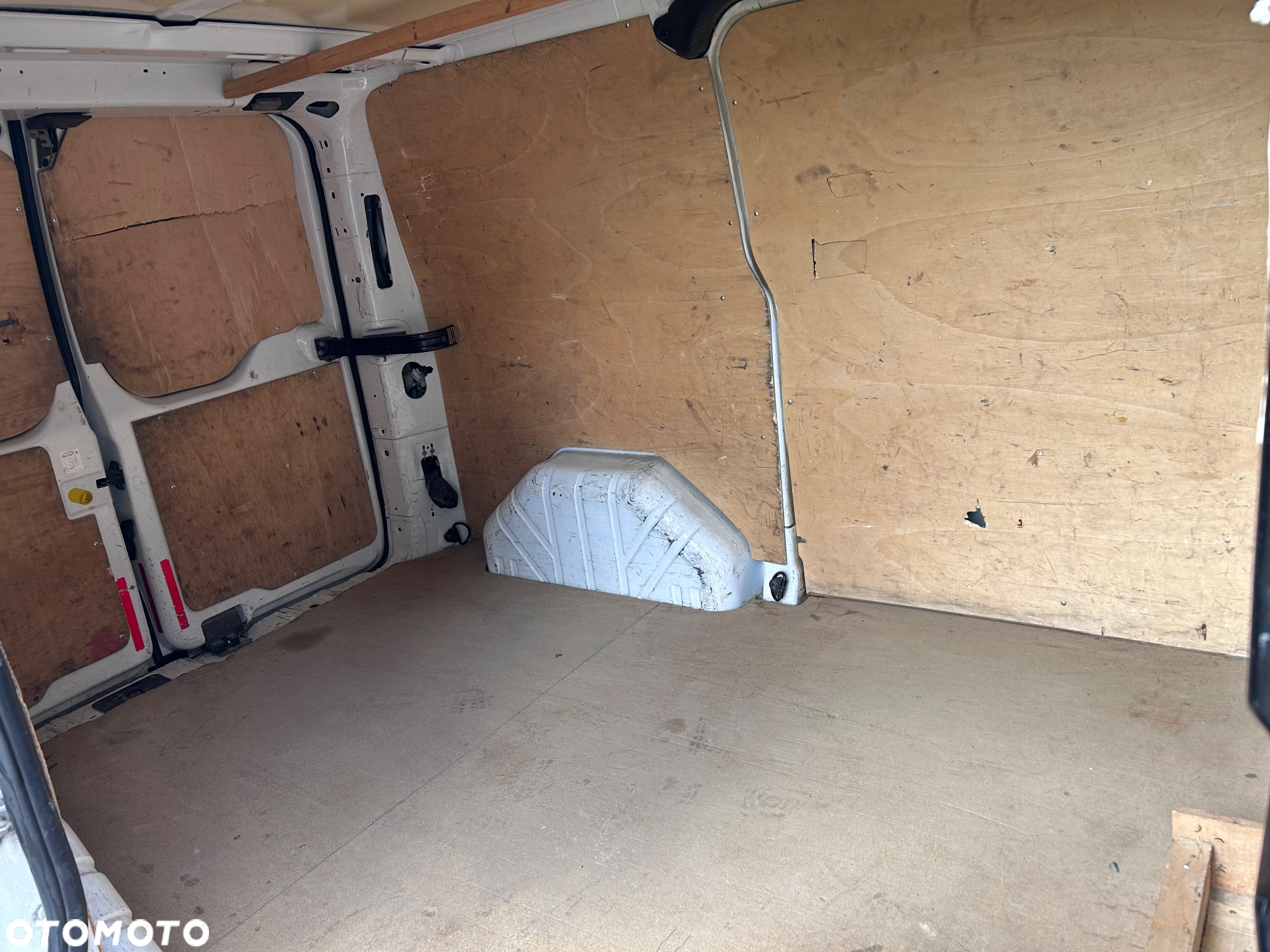 Ford Transit Custom 270 L1H1 Trend - 11