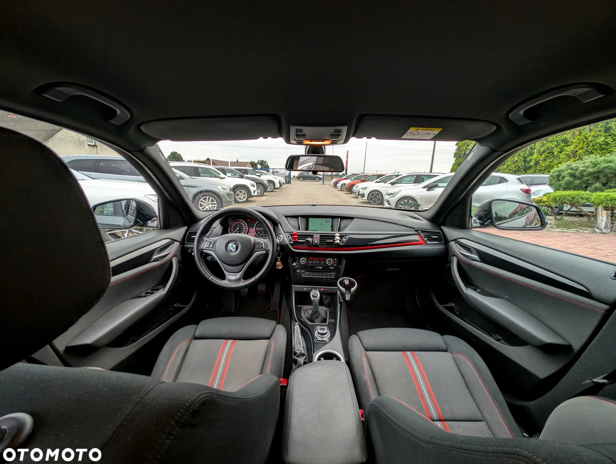 BMW X1 xDrive18d Sport Line - 30