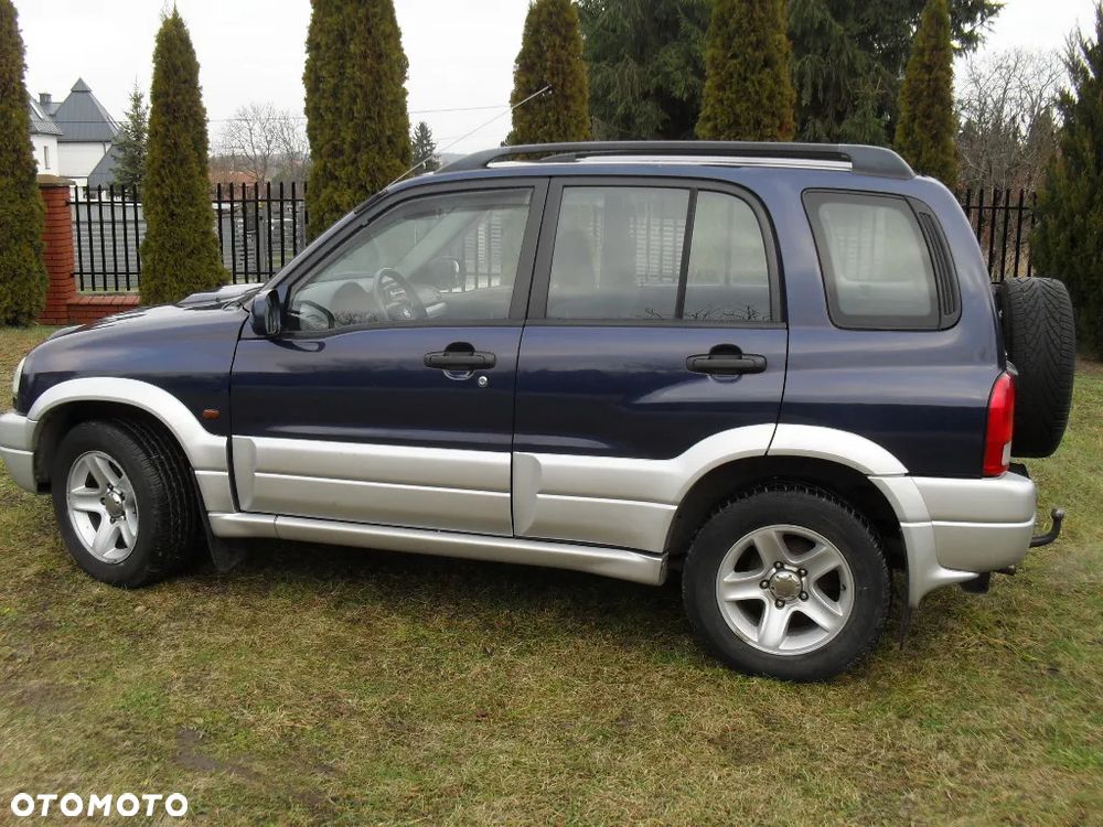 Suzuki Grand Vitara 2.0 HDi - 18