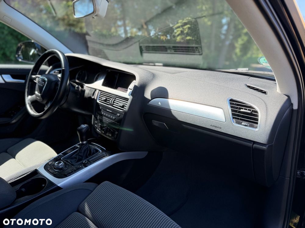 Audi A4 Avant 2.0 TDI DPF Ambition - 36
