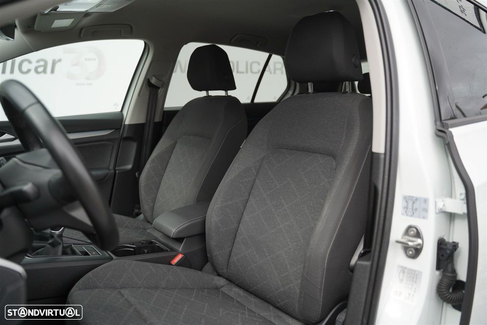 VW Golf 1.0 TSI Sportline - 25