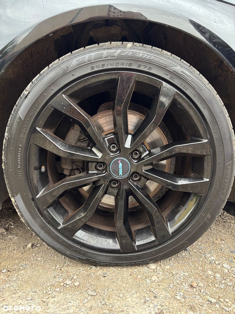 Audi A4 Avant 2.0 TDI DPF clean diesel multitronic Attraction - 3