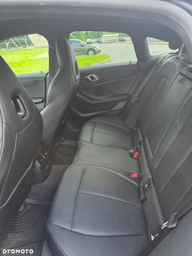 BMW Seria 2 220i M Sport sport - 6