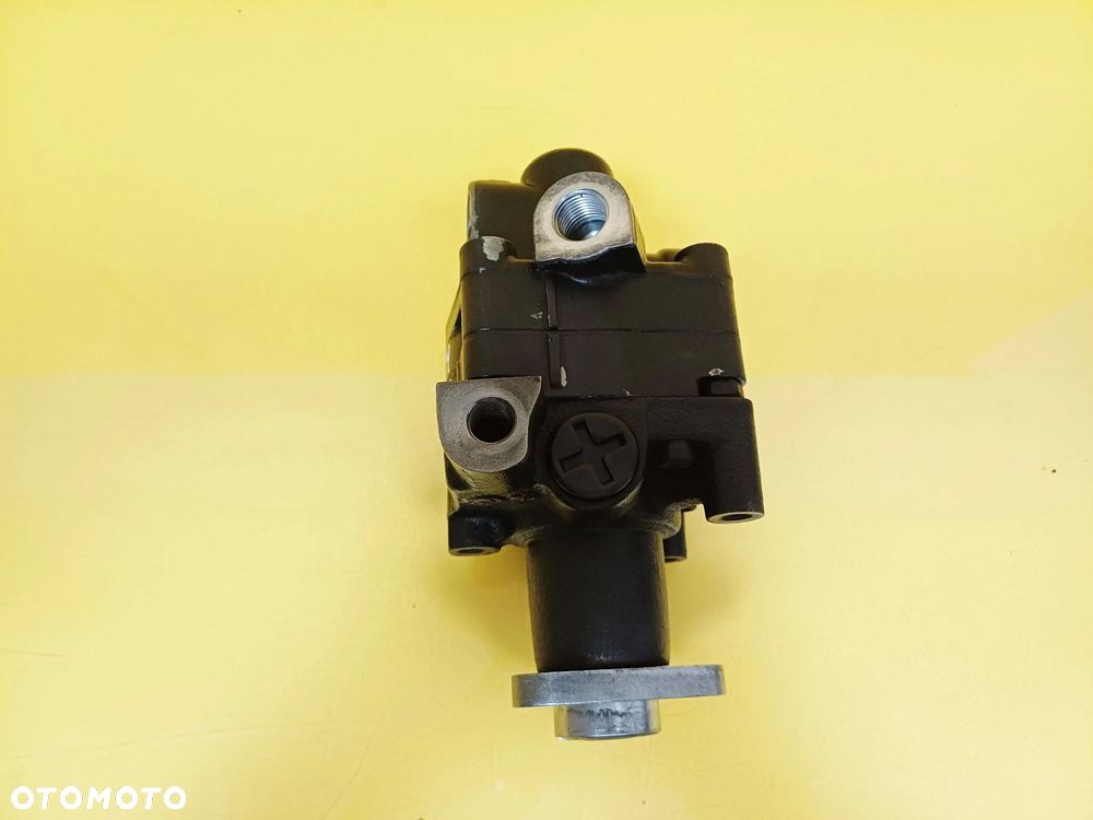 POMPA WSPOMAGANIA BMW E34 2.5 BENZYNA ZF 8691955154 NR146 - 2