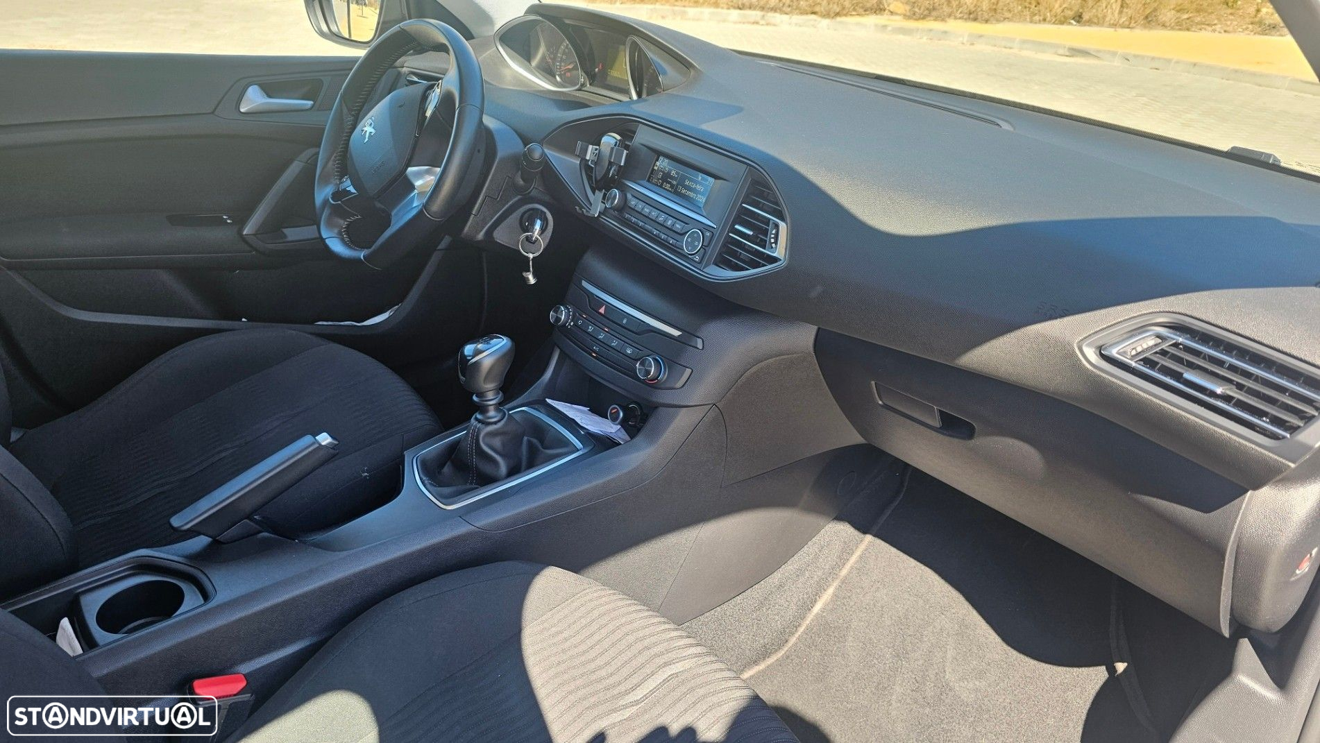 Peugeot 308 SW - 10