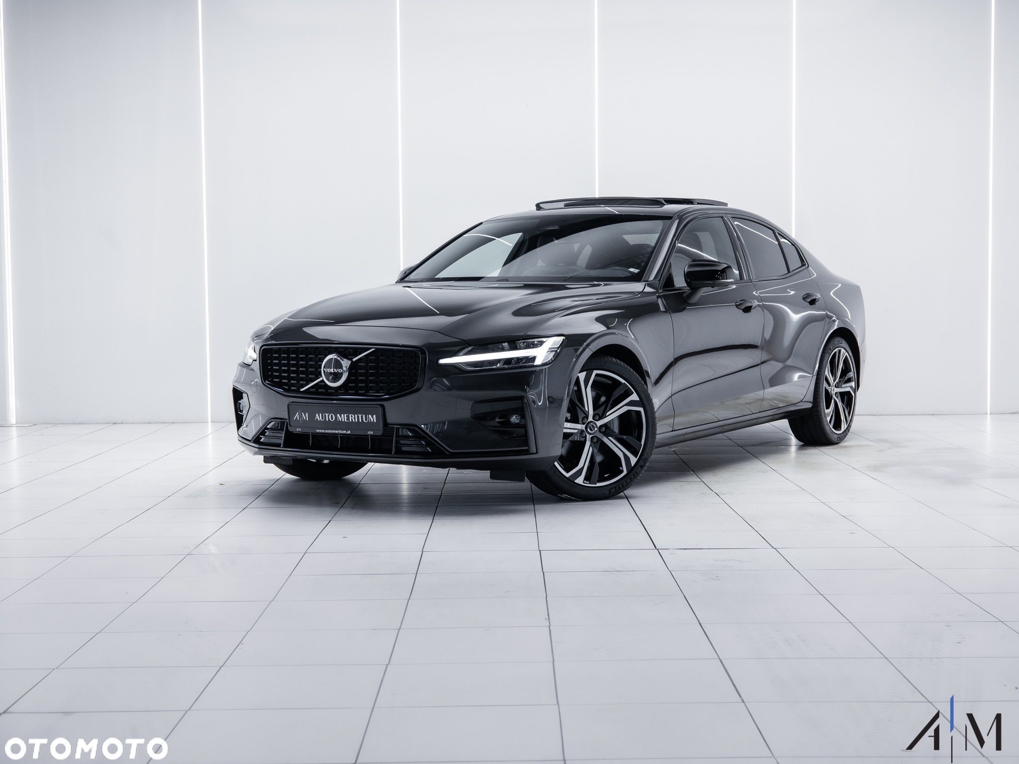 Volvo S60 B5 B AWD Ultimate Dark - 1