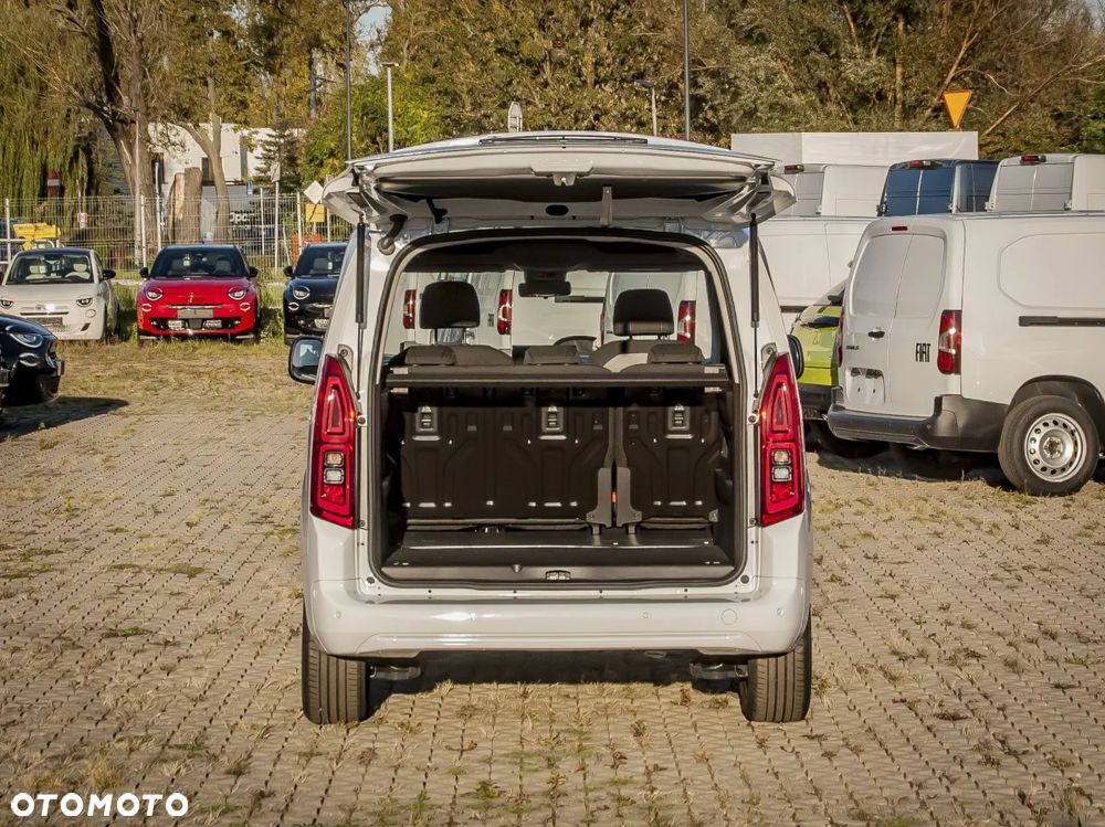 Fiat Qubo - 10