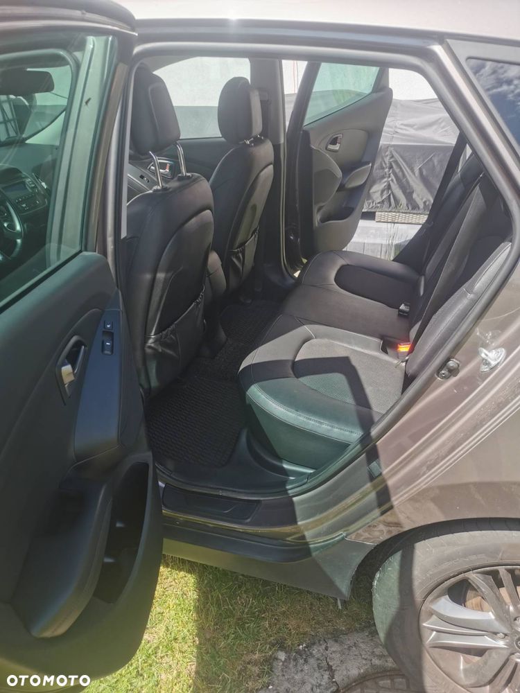 Hyundai ix35 1.7 CRDi Style 2WD - 28