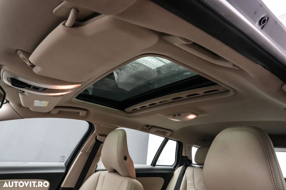 Volvo V60 D5 Summum - 8