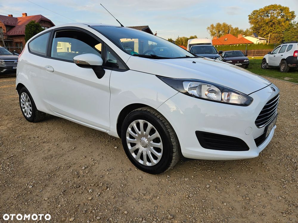 Ford Fiesta 1.25 Trend Edition - 24