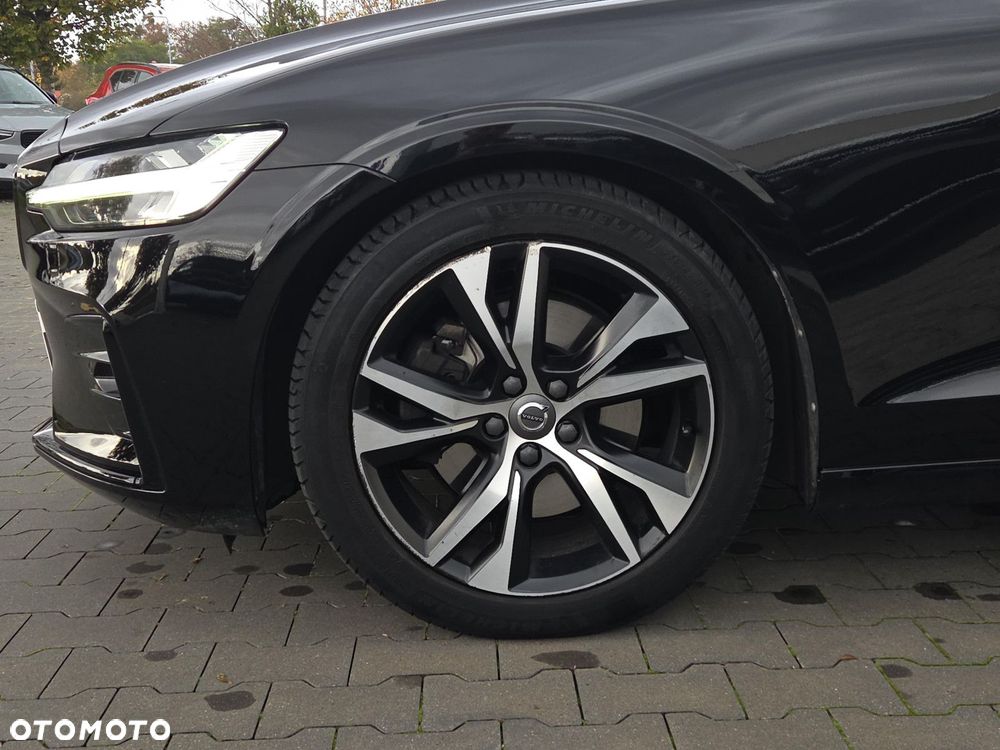 Volvo S60 B4 B R-Design - 32