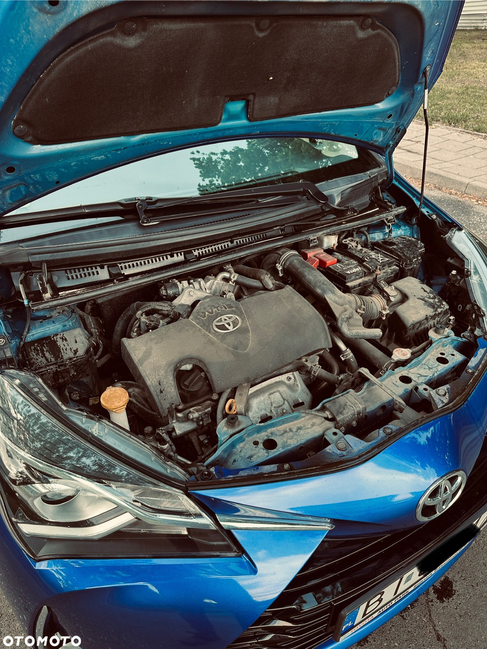 Toyota Yaris 1.5 Premium - 4