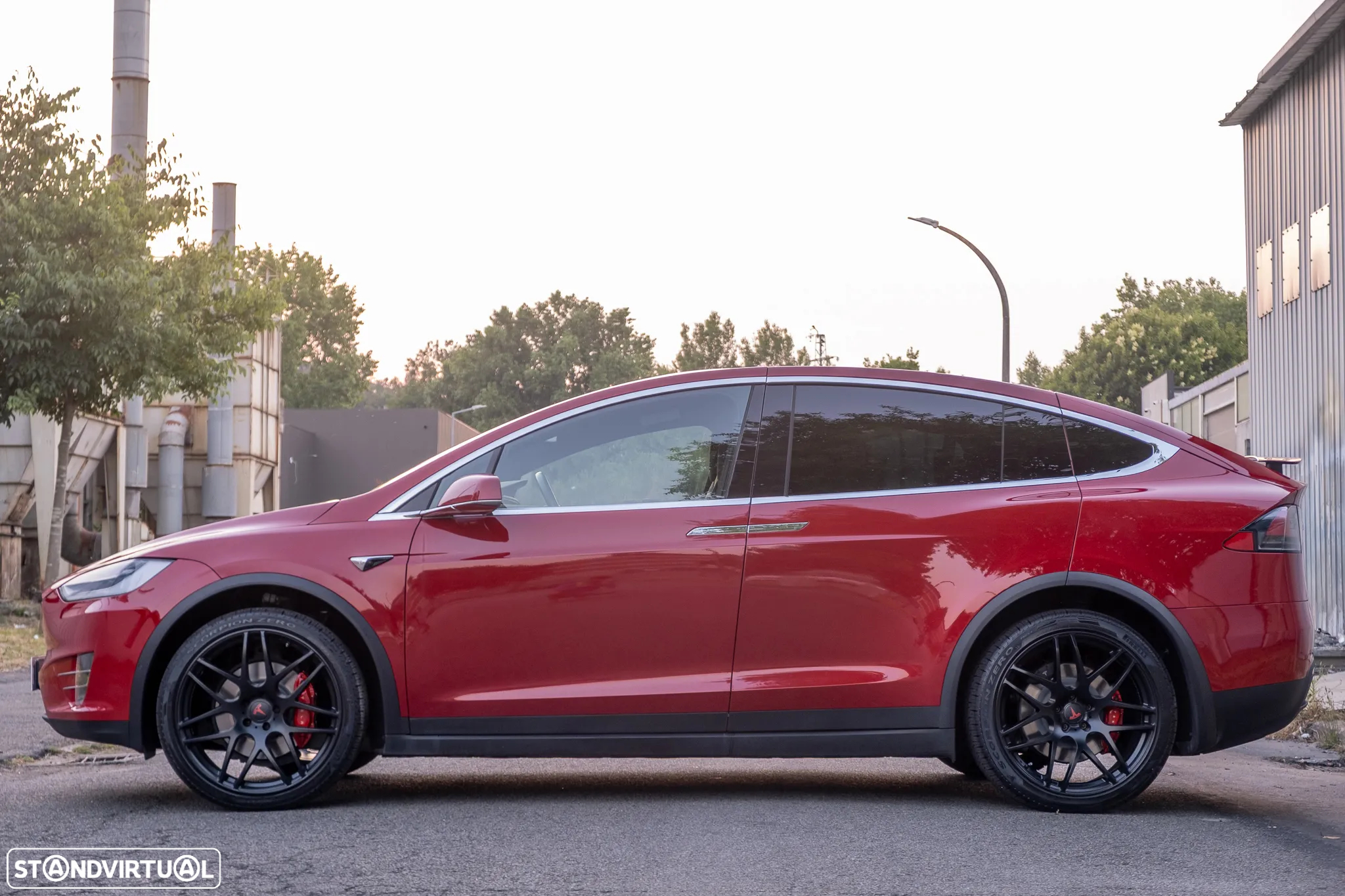 Tesla Model X Ludicrous Performance - 12