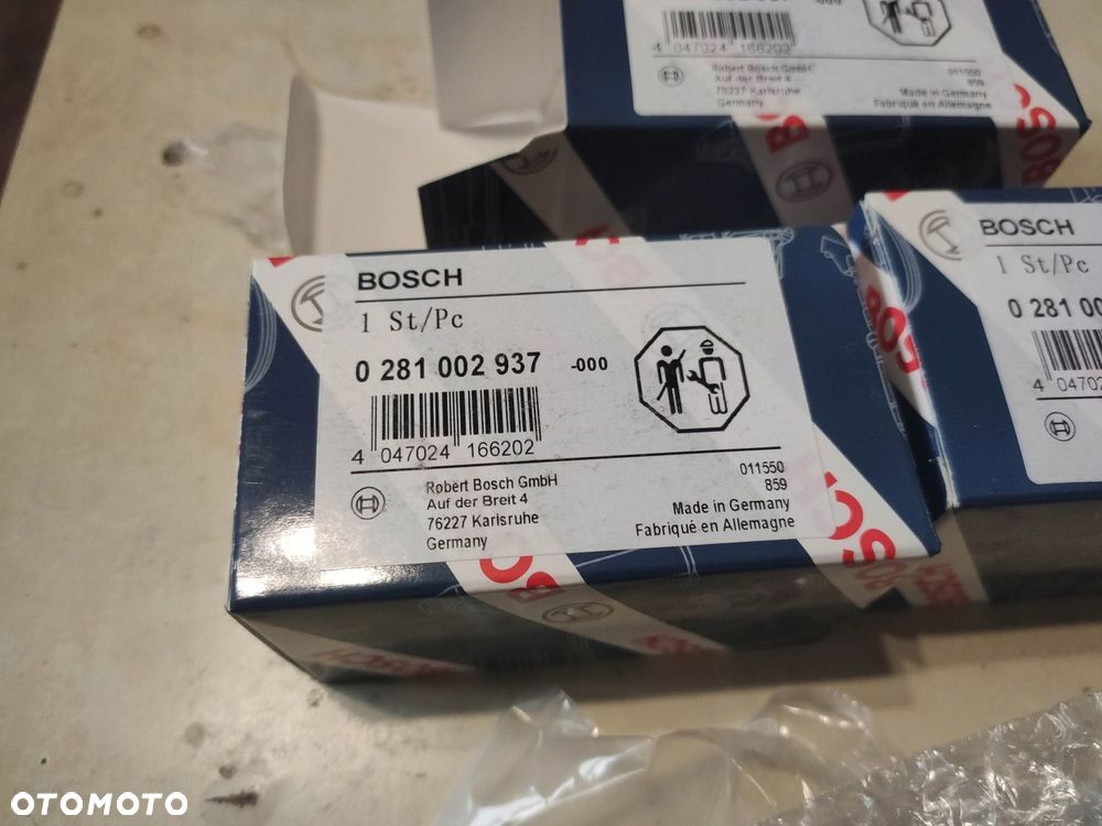 CZUJNIK CIŚNIENIA PALIWA IVECO MAN VOLVO RENAULT OPEL 0281002937 - 5