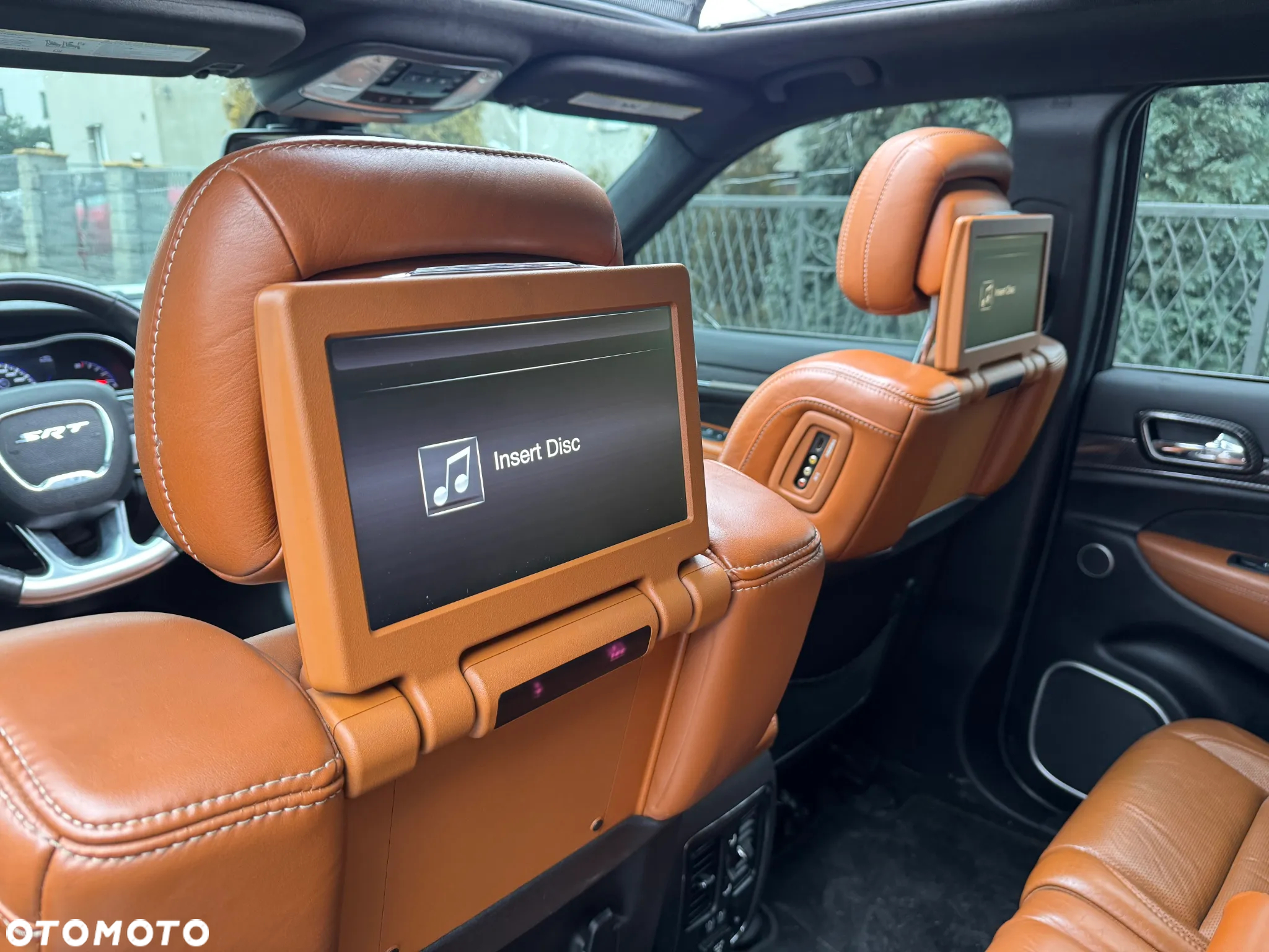 Jeep Grand Cherokee - 28