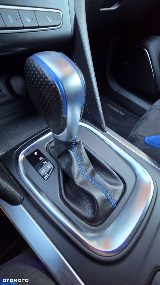 Renault Megane 1.6 TCe GT EDC - 25