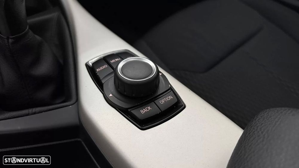 BMW 116 d EfficientDynamics Edition - 17